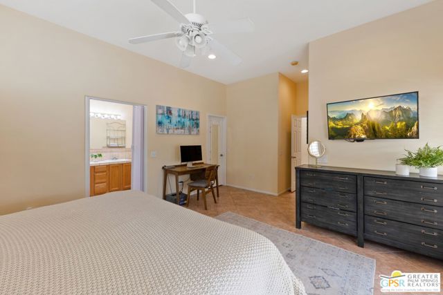 54465 Avenida Rubio, La Quinta CA: https://media.crmls.org/mediaz/8c4016a9-c25f-4b9c-8167-bf4ab01b1ae2.jpg