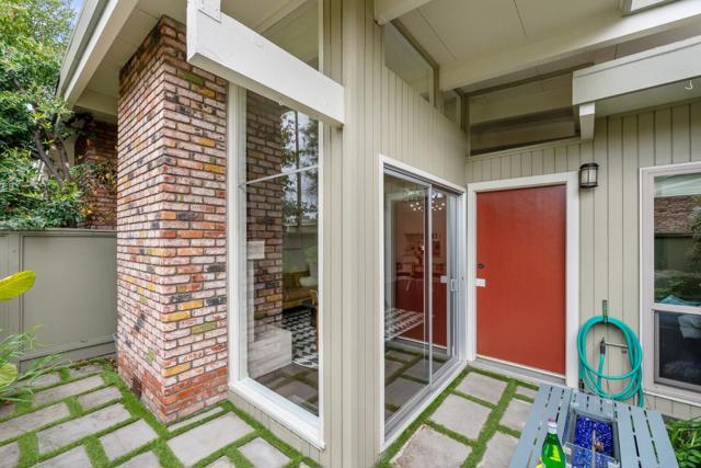 3901 Middlefield Road, Palo Alto CA: https://media.crmls.org/mediaz/8c403d92-8b4c-4033-b6aa-68e05b2960cb.jpg