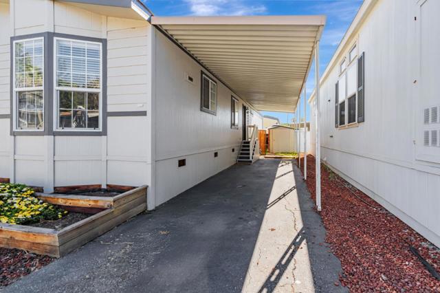 600 E Weddell Drive, Sunnyvale CA: https://media.crmls.org/mediaz/8c4106f1-3cb0-4f35-b764-d8d7a5fd4630.jpg