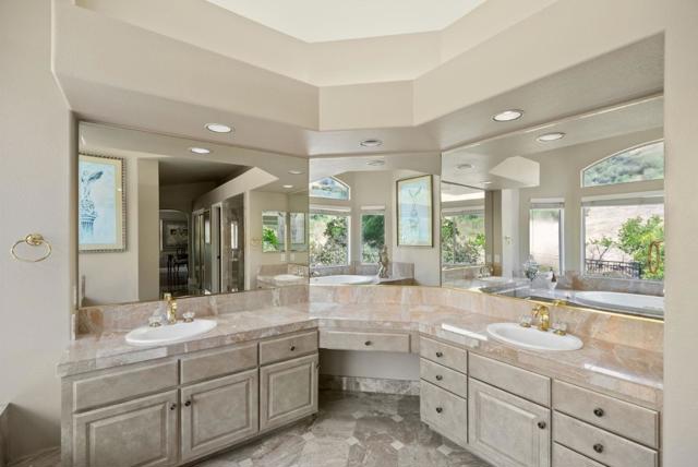 6541 Stonehill Drive, San Jose CA: https://media.crmls.org/mediaz/8c42654b-bf2f-45a1-bc64-8fcb1731cd9c.jpg