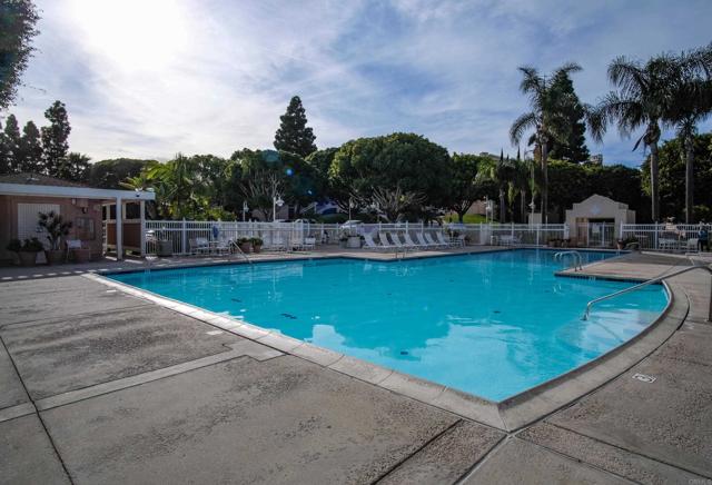 Detail Gallery Image 21 of 26 For 7067 Camino Revueltos #310,  San Diego,  CA 92111 - 2 Beds | 2 Baths