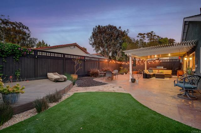 9947 Mesa Madera Dr, San Diego CA: https://media.crmls.org/mediaz/8c429b77-940f-4944-bdae-07d60446044f.jpg