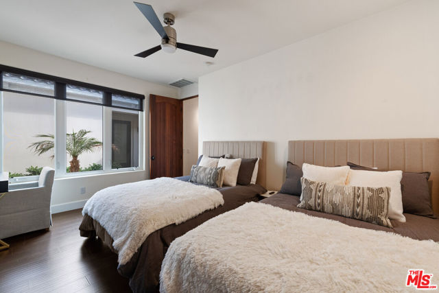 81945 Elynor Court, La Quinta CA: https://media.crmls.org/mediaz/8c4466f5-d618-4974-a837-751979599751.jpg