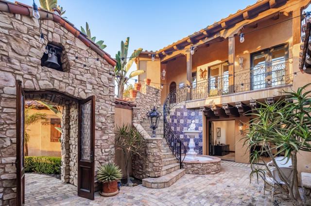 18113 El Brazo, Rancho Santa Fe CA: https://media.crmls.org/mediaz/8c450db1-8ccf-4af7-9c80-39e6195a5931.jpg