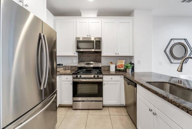 308 Flinder Place, San Jose CA: https://media.crmls.org/mediaz/8c45842e-496a-498e-99a4-cc516cd4c301.jpg