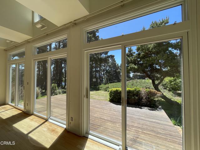 45300 Headlands Drive, Mendocino CA: https://media.crmls.org/mediaz/8c462e35-c666-4773-acd4-a297aaf29956.jpg