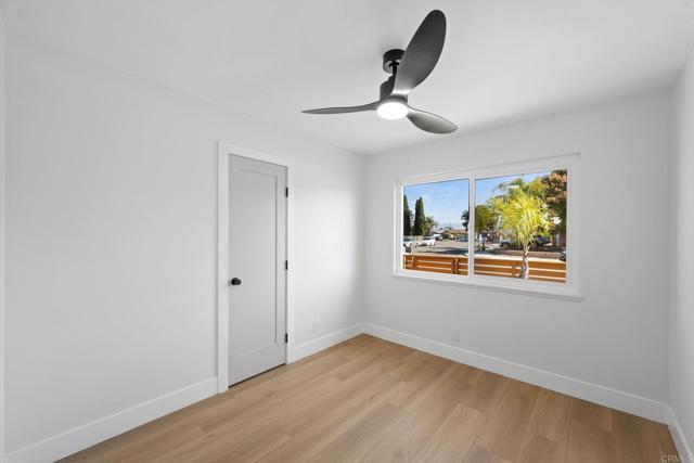 4824 Siesta Drive, Oceanside CA: https://media.crmls.org/mediaz/8c46c61f-4f08-408c-b0a4-f4328a6bdd6d.jpg