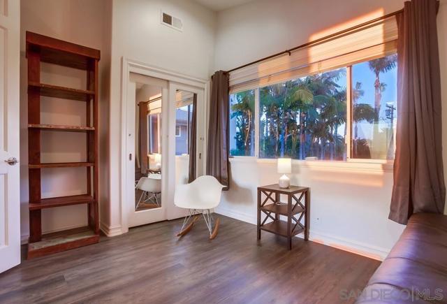 510 Neptune, Encinitas CA: https://media.crmls.org/mediaz/8c47570a-7492-46ef-bc7a-e4ec99a3acf7.jpg