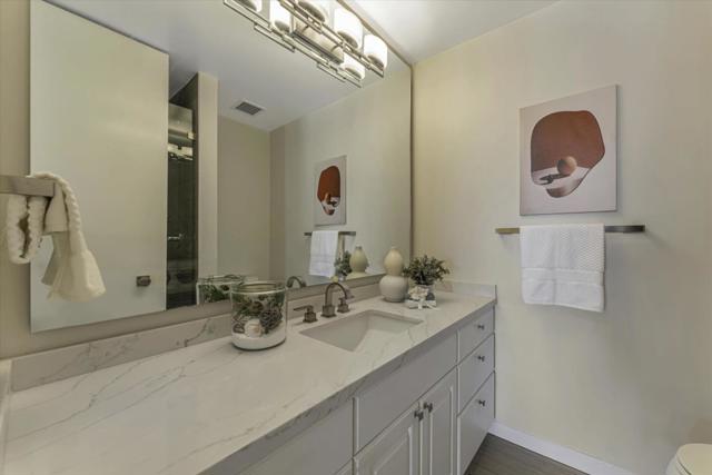 565 Bellevue Avenue, Oakland CA: https://media.crmls.org/mediaz/8c4947f0-75c3-4962-9d62-26e044519547.jpg