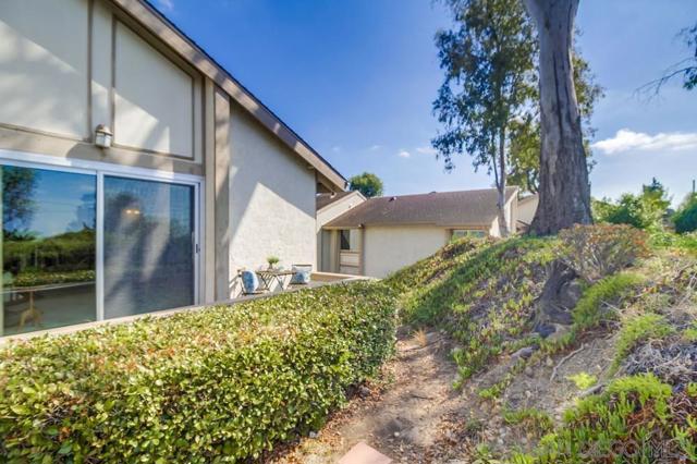 5430 Baltimore Drive Unit 72, La Mesa CA: https://media.crmls.org/mediaz/8c49f755-fd91-42f0-95ea-176785d7f613.jpg