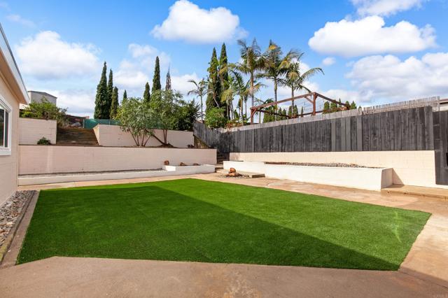 Detail Gallery Image 56 of 75 For 3840 Tomahawk Ln, San Diego,  CA 92117 - 5 Beds | 2 Baths