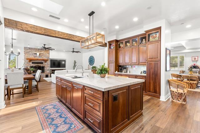 10166 Rancho Roble Rd., Escondido CA: https://media.crmls.org/mediaz/8c4af0ac-79af-49dc-88fb-905de2376241.jpg