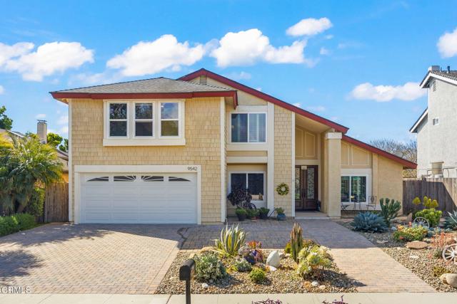 Detail Gallery Image 3 of 48 For 9542 Halifax St, Ventura,  CA 93004 - 5 Beds | 3 Baths