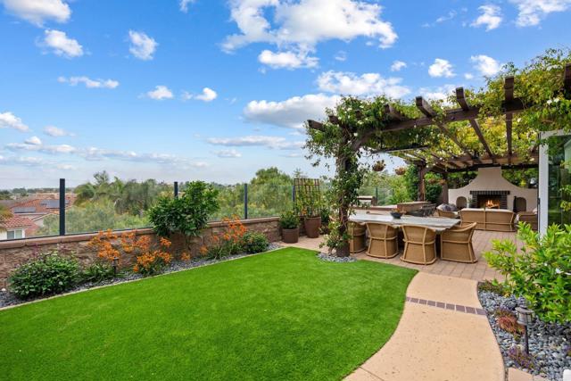 7691 CIRCULO SEQUOIA, Carlsbad CA: https://media.crmls.org/mediaz/8c4eb73f-adad-4705-af70-a042551c8955.jpg