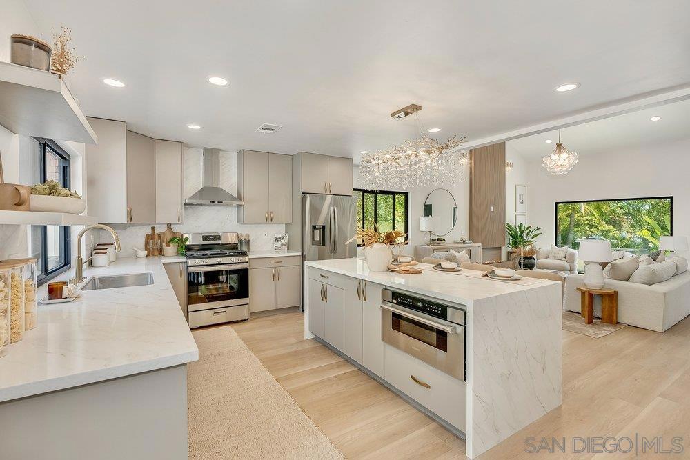 248 Avenida De Los Claveles - photo 10