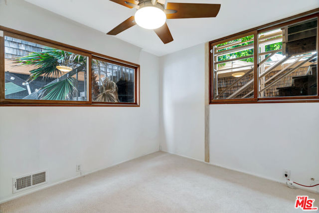 26636 Latigo Shore Drive, Malibu CA: https://media.crmls.org/mediaz/8c500e0b-a234-4d27-804f-f080f538d2ab.jpg