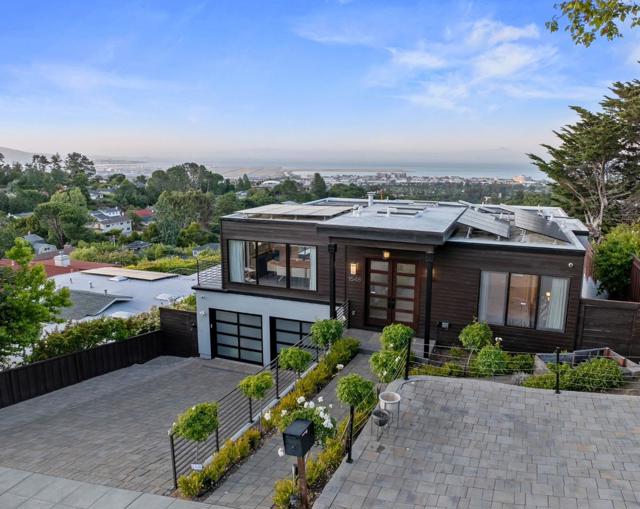 1548 Los Montes Drive, Burlingame CA: https://media.crmls.org/mediaz/8c50e830-b28f-4165-abaf-c5411e928028.jpg