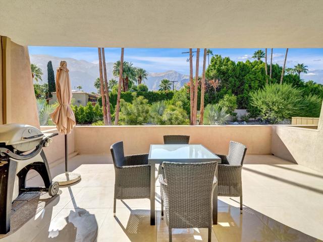 197 W Via Lola #6, Palm Springs, CA 92262
