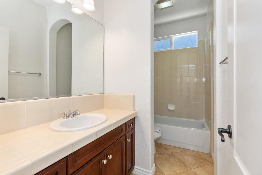 975 Baylor Drive - photo 14