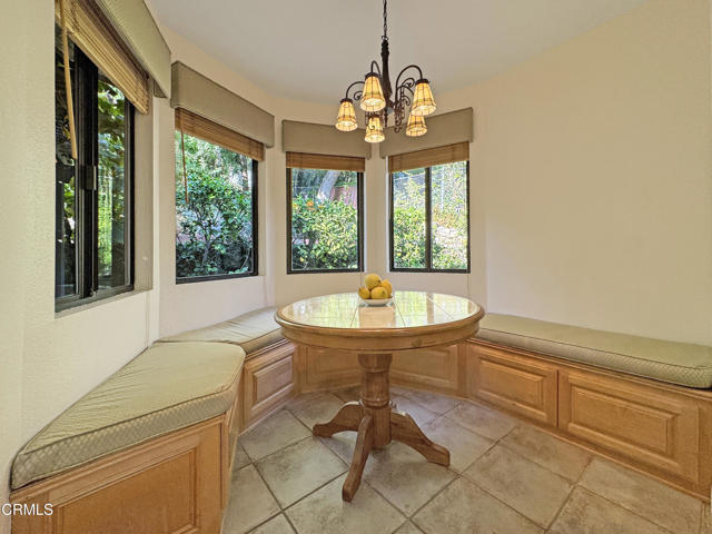 2307 Dorothy Street, La Crescenta CA: https://media.crmls.org/mediaz/8c52add8-fade-4f89-baac-da41847aa8e3.jpg
