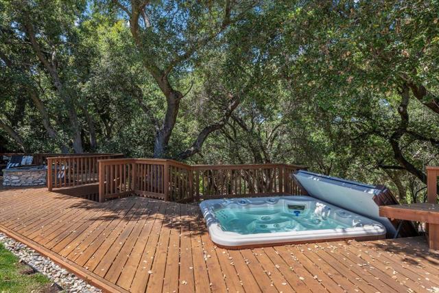 111 Vista Del Prado, Los Gatos CA: https://media.crmls.org/mediaz/8c53b0c6-a439-4147-9f90-a24a5cbd270d.jpg