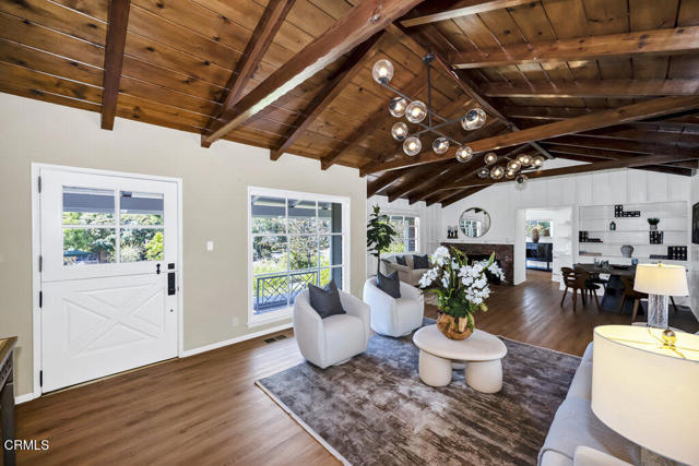 41 E Bonita Avenue, Sierra Madre CA: https://media.crmls.org/mediaz/8c54fdc2-55b5-4a03-b804-4958b82358b6.jpg
