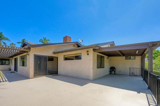 Detail Gallery Image 21 of 53 For 338 Skyline Dr, Vista,  CA 92084 - 4 Beds | 2 Baths