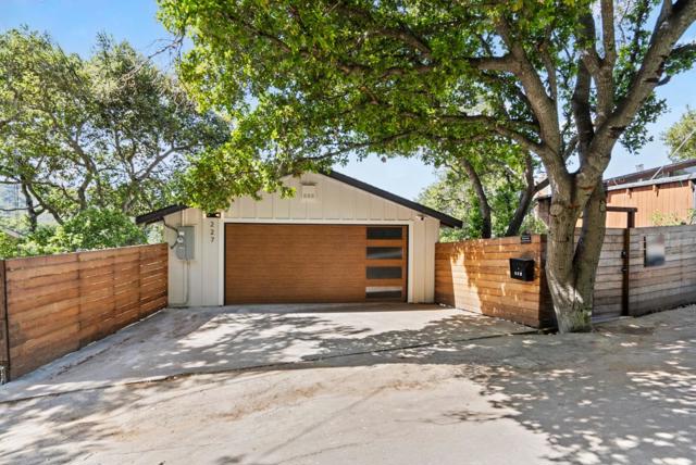 227 Winding Way, San Carlos CA: https://media.crmls.org/mediaz/8c55432b-5b23-4b02-89e3-d45b0502cb22.jpg