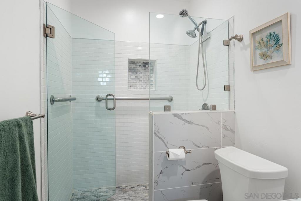 MLS #250032827SD image #38