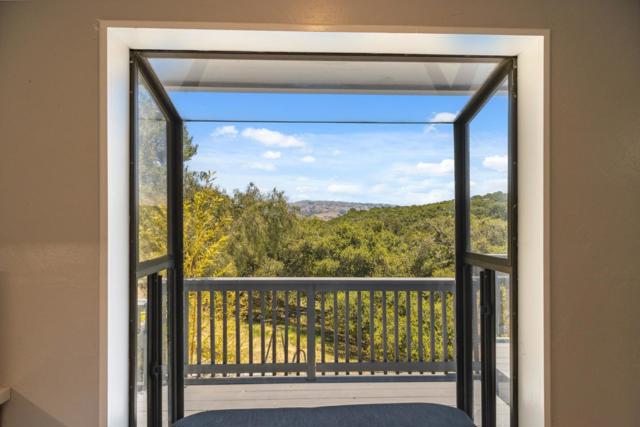 26045 Toro Road, Salinas CA: https://media.crmls.org/mediaz/8c577a99-ea32-4029-a40e-f4ea6b35aa45.jpg
