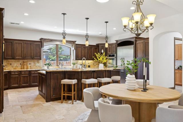716 Rosewood Drive, Walnut Creek CA: https://media.crmls.org/mediaz/8c57b9d3-2c30-4e71-9d6d-52b6a7e76272.jpg