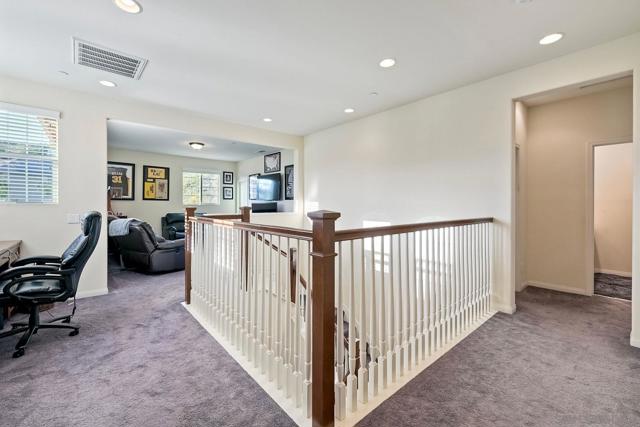 5324 Bella Vista St, Santee CA: https://media.crmls.org/mediaz/8c5902a2-7e7d-43fe-b83f-44c53c8e742f.jpg
