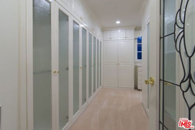 3855 BRUNSTON Court, Westlake Village CA: https://media.crmls.org/mediaz/8c59a961-f2d8-49c5-9acb-6ff5c8af5283.jpg
