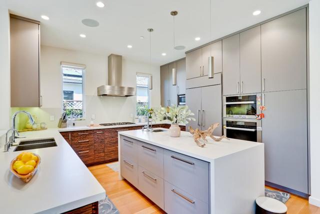 1534 Wessex Avenue, Los Altos CA: https://media.crmls.org/mediaz/8c5beeac-cdd3-4b33-aaa3-6dec1fea9e47.jpg