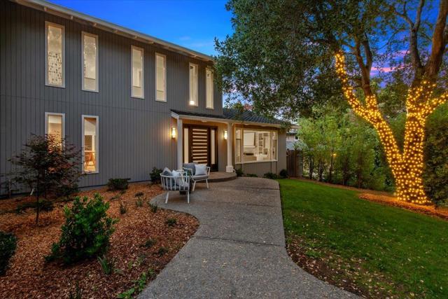 111 Vista Del Prado, Los Gatos CA: https://media.crmls.org/mediaz/8c5c964b-2c92-4152-9a58-0a18c3f7273f.jpg