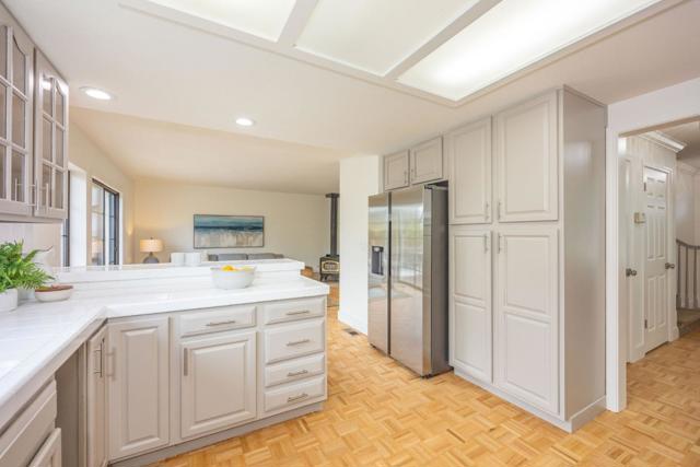 371 Granelli Avenue, Half Moon Bay CA: https://media.crmls.org/mediaz/8c5d9ccc-ad5b-4e79-9782-b773ce140bc0.jpg