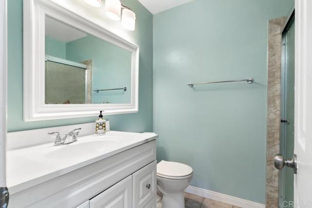 Detail Gallery Image 24 of 41 For 195 Bronze Way, Vista,  CA 92083 - 2 Beds | 2 Baths