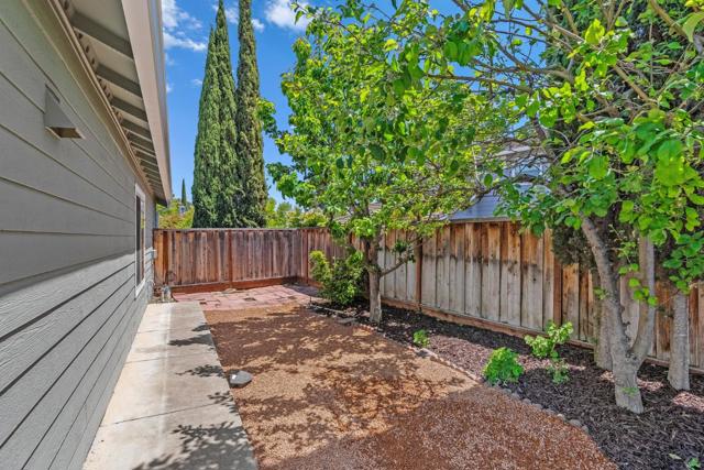 6261 Running Springs Road, San Jose CA: https://media.crmls.org/mediaz/8c60125a-749a-48a0-bec4-eb3e3d1a9670.jpg