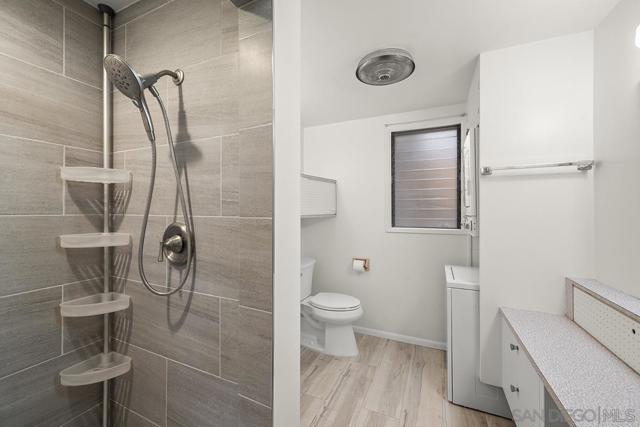 4316 Haines St, San Diego CA: https://media.crmls.org/mediaz/8c611e29-2241-47ea-9d67-dda010e15cc9.jpg