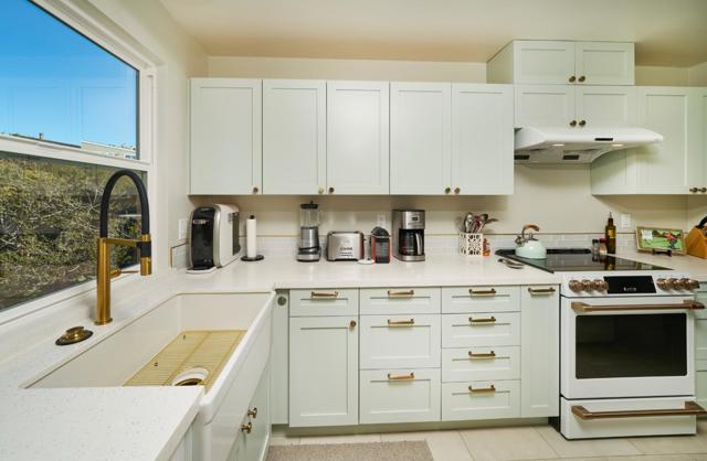 550 Sand Dollar Drive, Watsonville CA: https://media.crmls.org/mediaz/8c6131ce-6313-4965-87f5-c60f1aaf4385.jpg