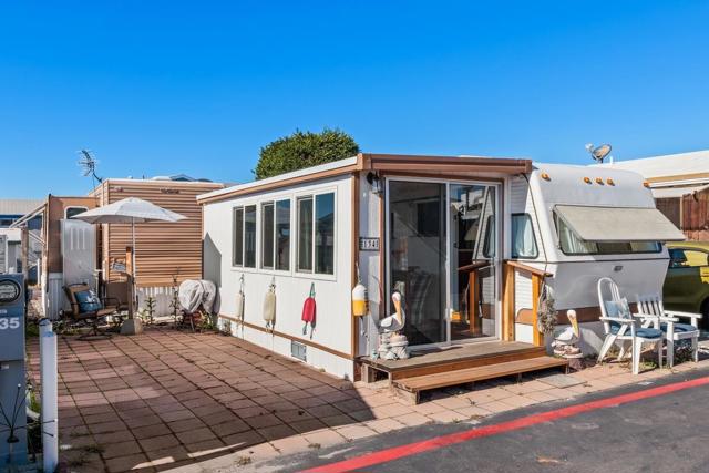 900 Cleveland St., Oceanside, California 92054, 1 Bedroom Bedrooms, ,1 BathroomBathrooms,Residential,For Sale,Cleveland St.,240027810SD