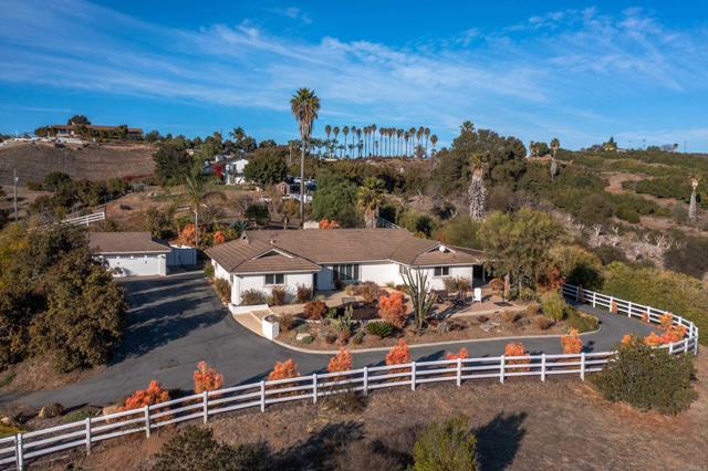 Detail Gallery Image 1 of 38 For 31555 Cottontail Lane, Bonsall,  CA 92003 - 3 Beds | 2/1 Baths