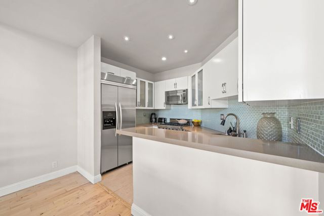 Drew Fenton | 11822 Goshen Avenue Los Angeles CA | MLS: 7466234 Drew Fenton | 11822 Goshen Avenue Los Angeles CA | MLS: 7466234