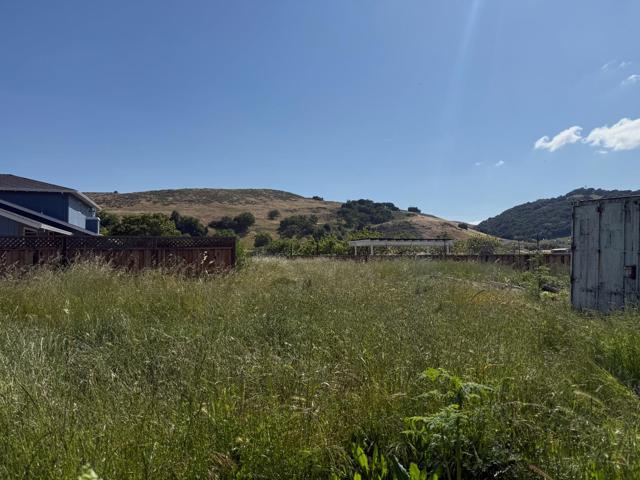 22501 San Vicente Avenue, San Jose CA: https://media.crmls.org/mediaz/8c630c5c-d8a8-4edc-a962-748480866674.jpg