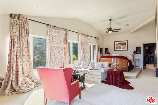 23407 W Copacabana Street, Malibu CA: https://media.crmls.org/mediaz/8c641c42-fea3-4790-b399-7a255744b429.jpg