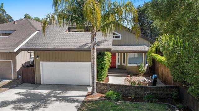 204 Oak Way, Santa Cruz CA: https://media.crmls.org/mediaz/8c64f032-6d6a-45c9-a23a-6a098c3f5790.jpg
