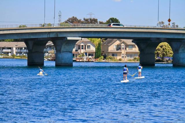 840 Sea Spray Lane, Foster City CA: https://media.crmls.org/mediaz/8c65b56f-9c6b-4361-aa69-cb9d650a9fc4.jpg
