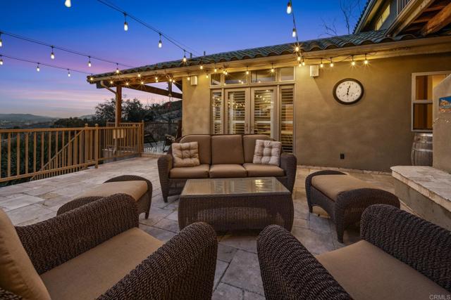 18351 WOODS HILL, Ramona CA: https://media.crmls.org/mediaz/8c67685f-279f-4f7c-a7cf-c9dc4275dd11.jpg