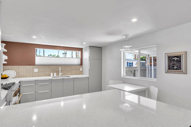 69 Nile Street, Palm Springs CA: https://media.crmls.org/mediaz/8c6778e3-d40b-4710-b750-944f20f0da53.jpg