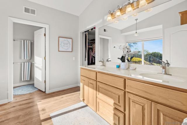 Image 14 of 31 For 1033 Via Contenta